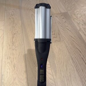 Hot Tools Pro Signature Titanium Ceramic Deep Waver